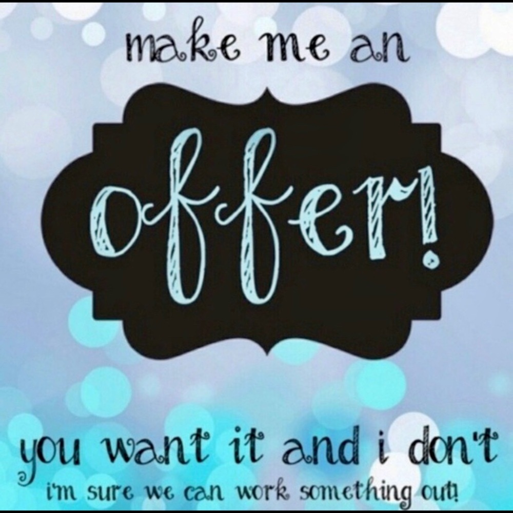 🌸NO REASONABLE OFFERS REFUSED.🌸